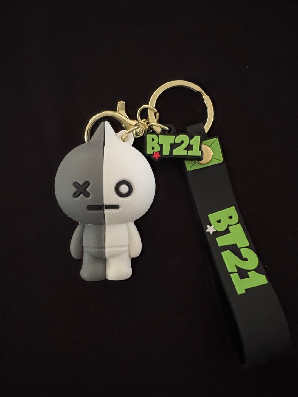 BT21 VAN BTS Keychain Bag Charm - Gray & White Character